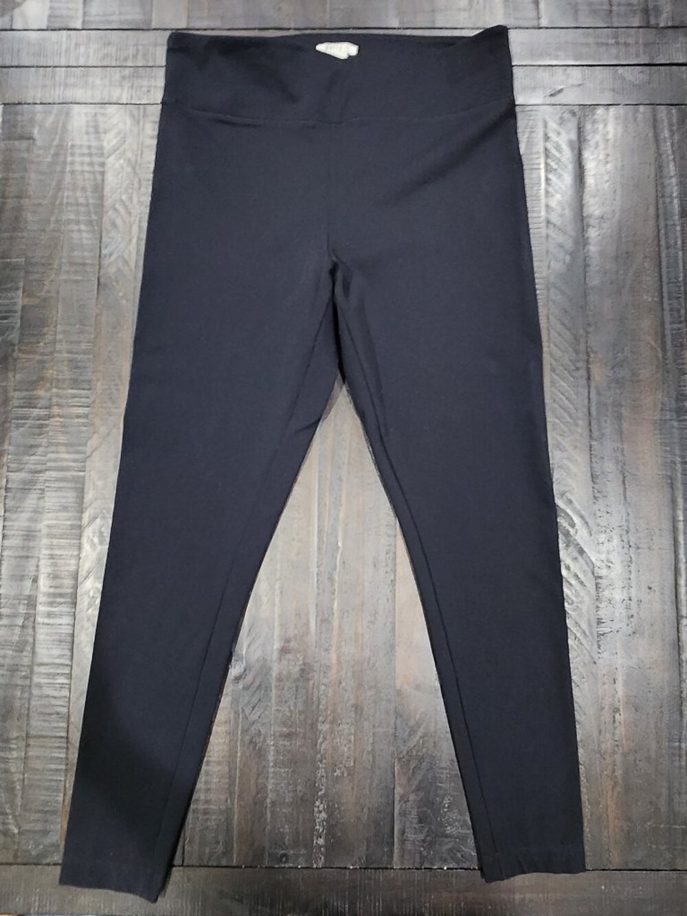 NEW WITHOUT TAGS MATTY M BLACK LEGGINGS-SIZE XL